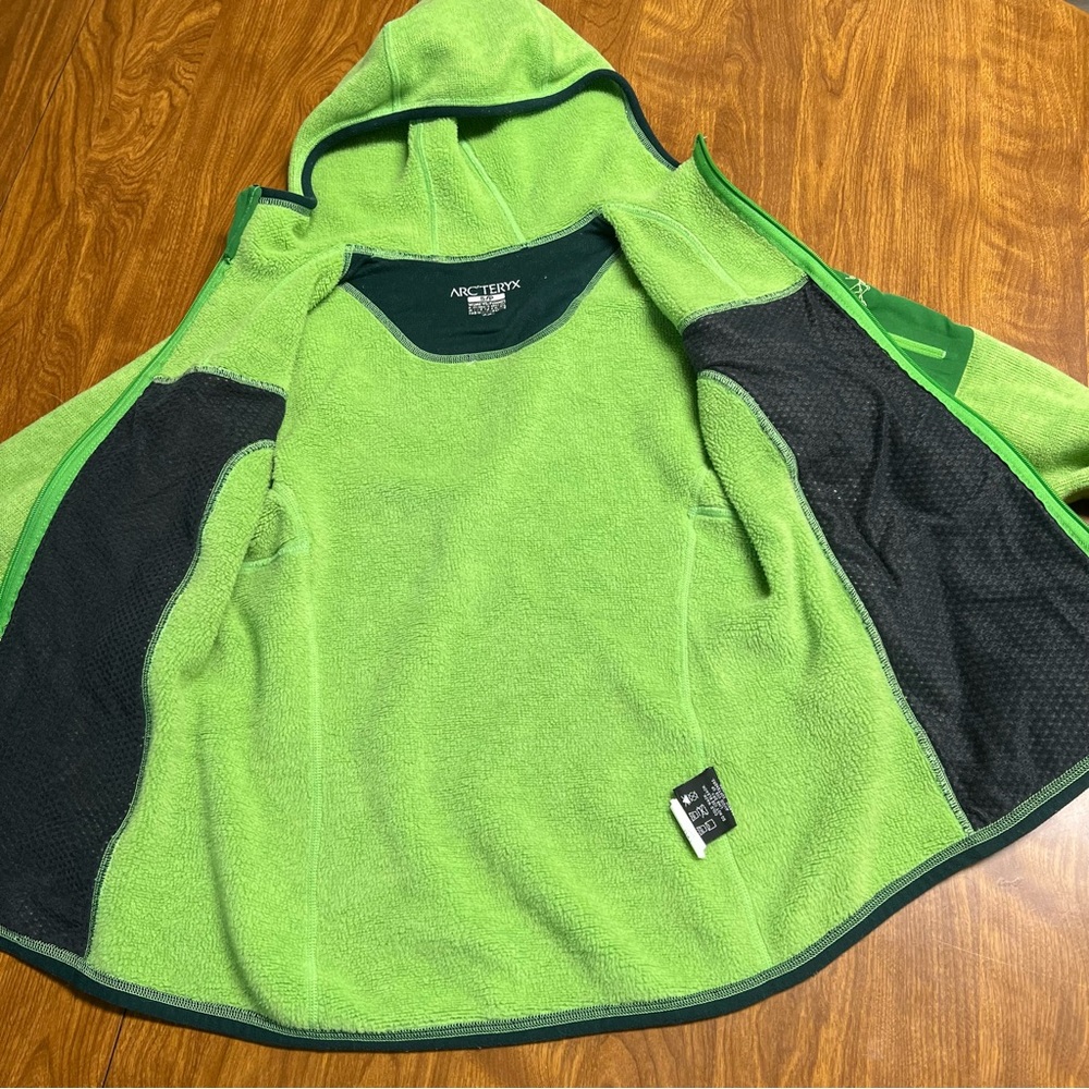 Arc'teryx Covert Hoodie Full zip fleece Jacket size small Green polartec - Picture 2 of 11